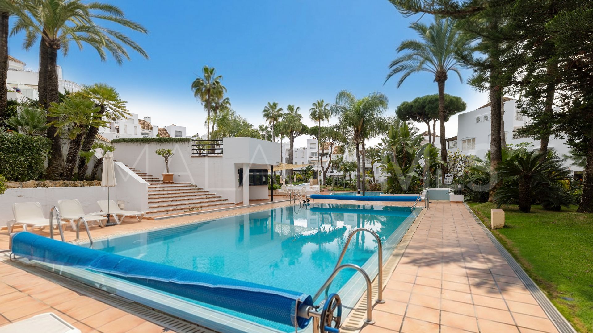 2 bedrooms ground floor apartment for sale in White Pearl Beach