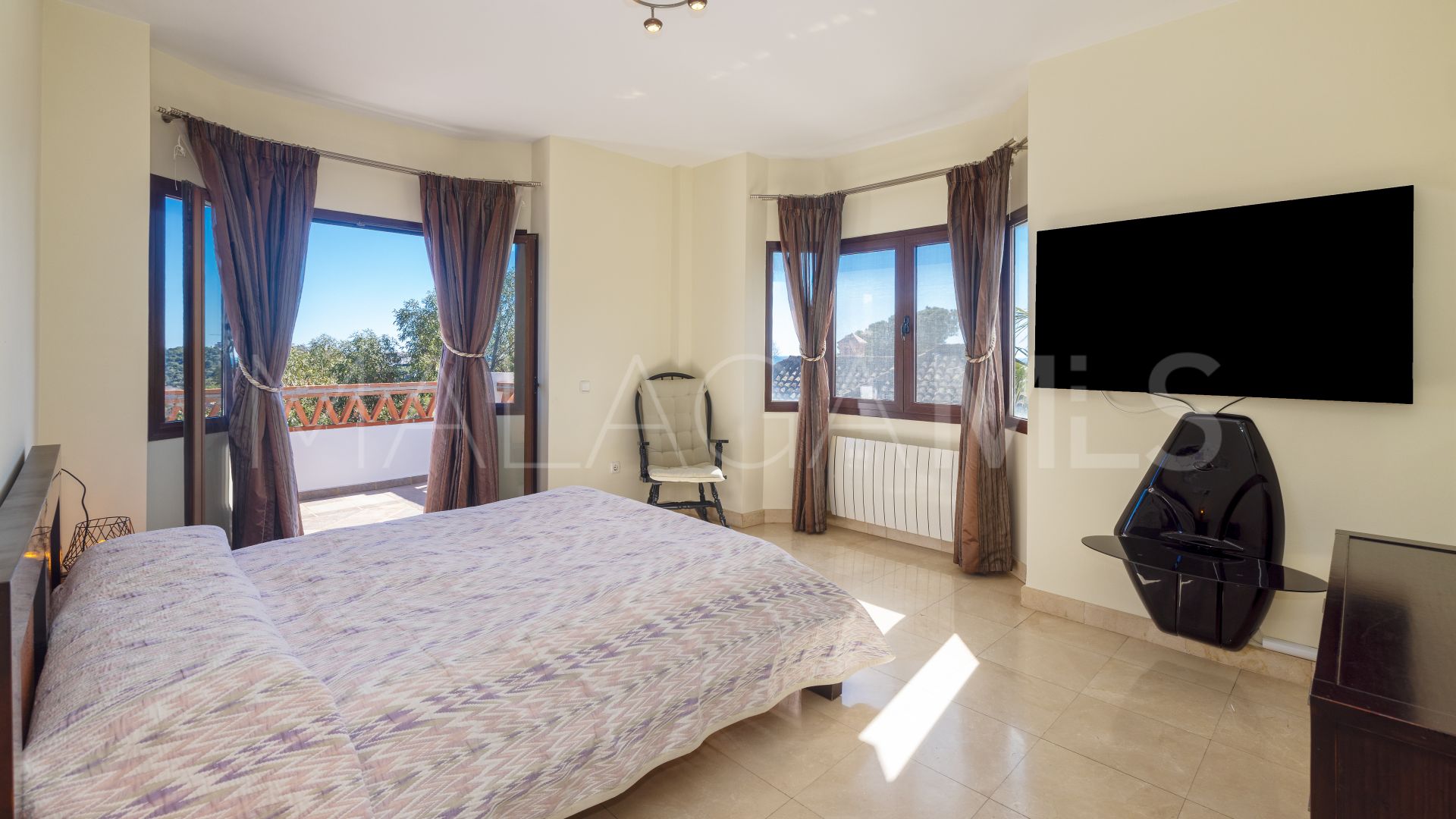 Villa for sale in Hacienda las Chapas