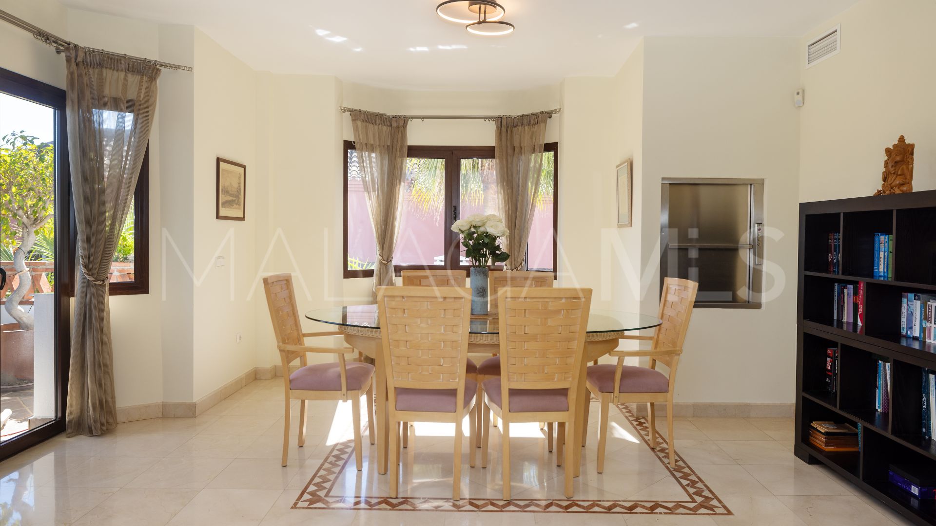 Villa for sale in Hacienda las Chapas