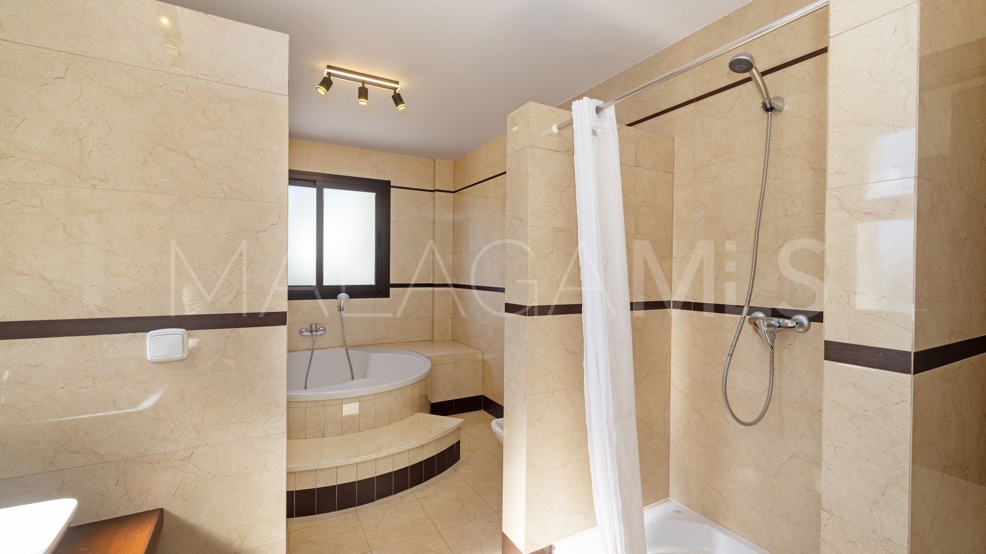 Villa for sale in Hacienda las Chapas