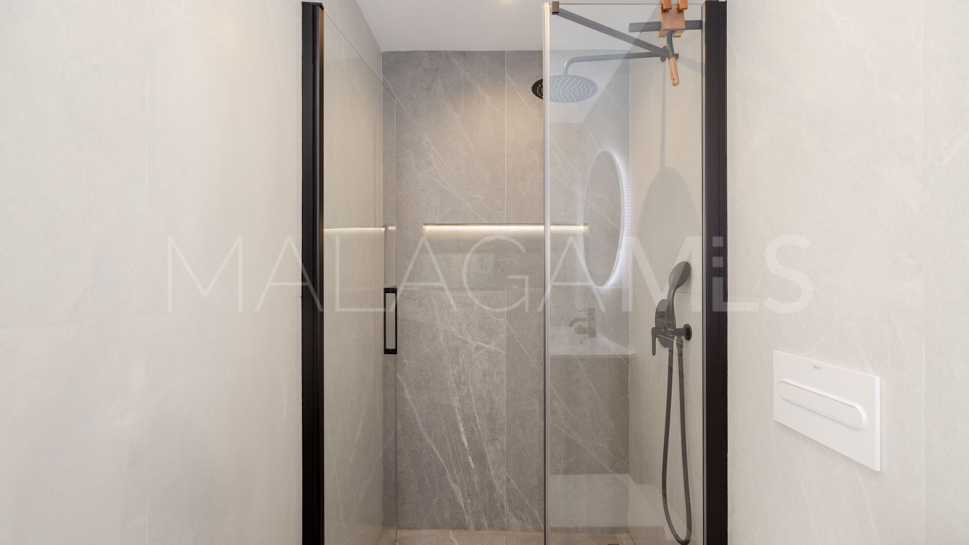 Tvåvånings takvåning for sale in Playa de la Fontanilla