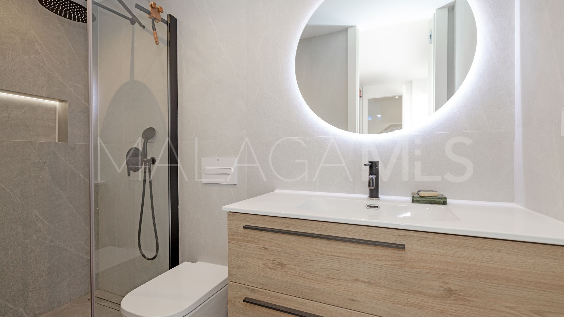 Tvåvånings takvåning for sale in Playa de la Fontanilla