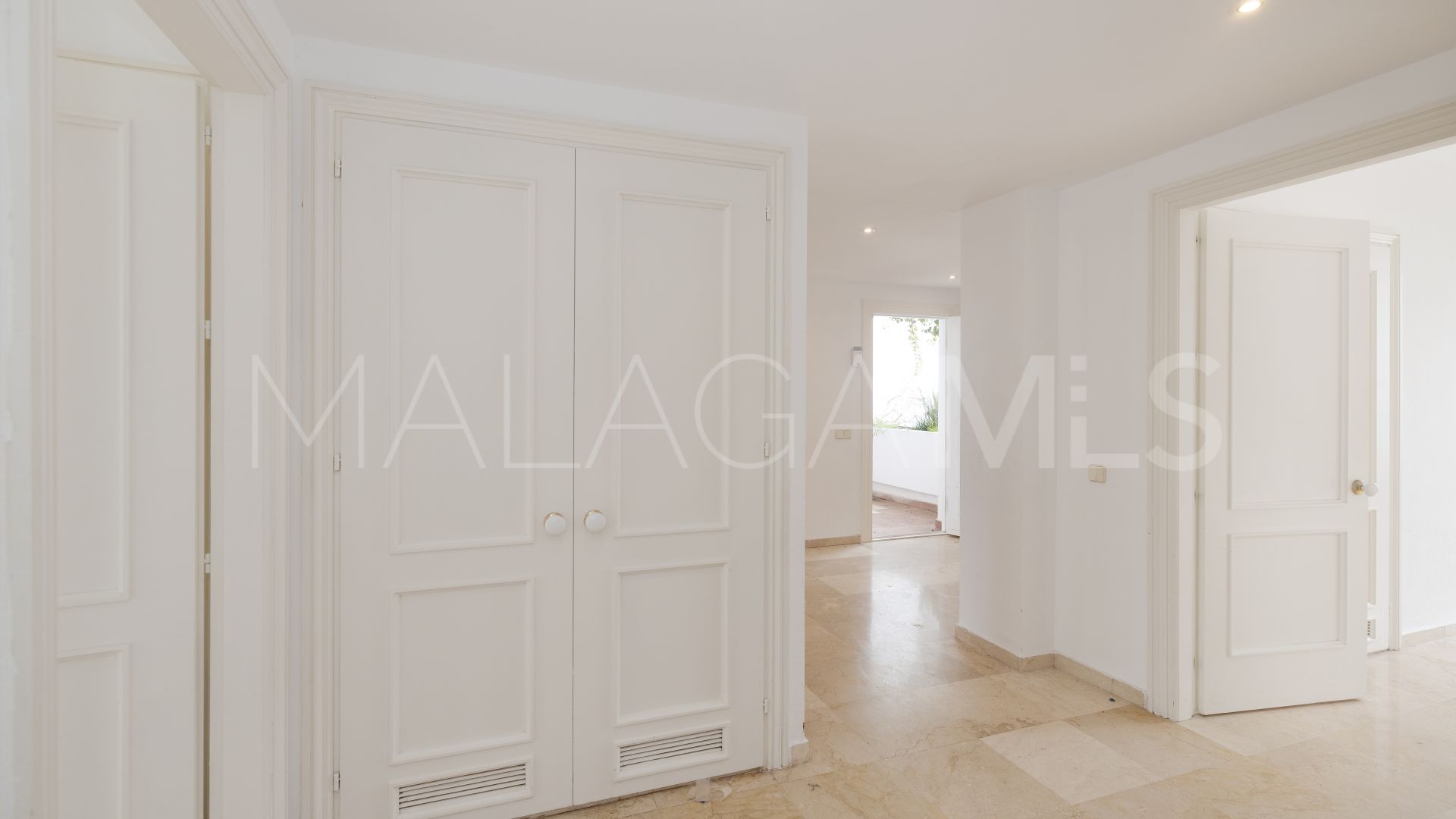 Se vende apartamento with 3 bedrooms in Jardines de las Golondrinas