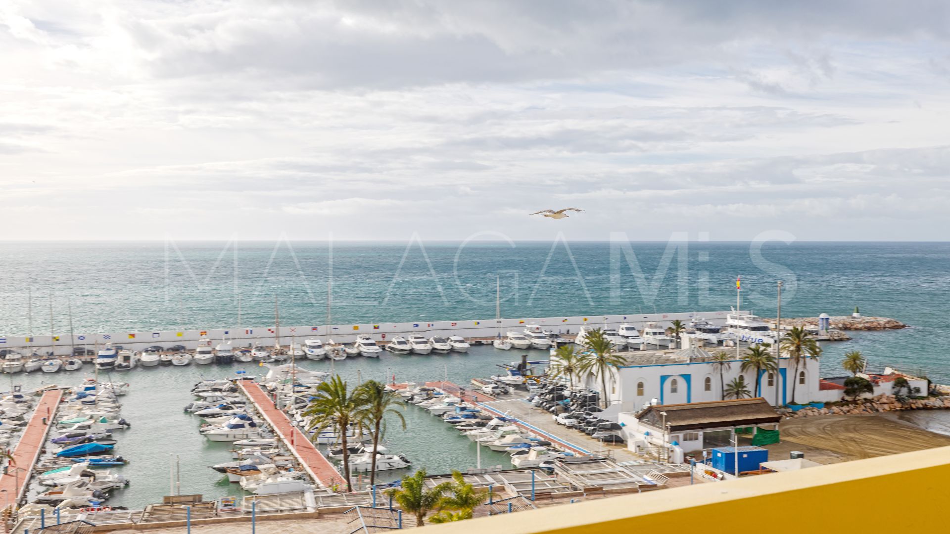 Appartement for sale in Playa Bajadilla - Puertos
