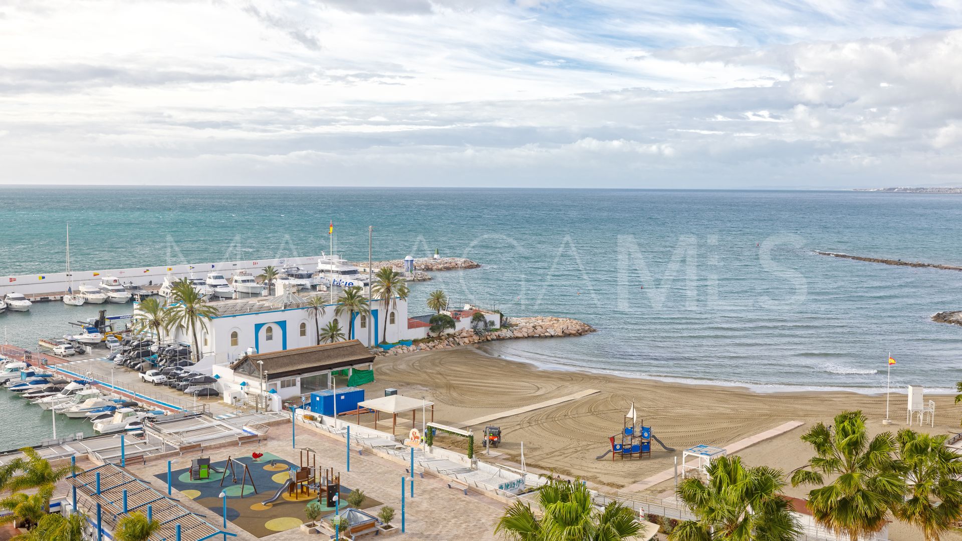 Appartement for sale in Playa Bajadilla - Puertos