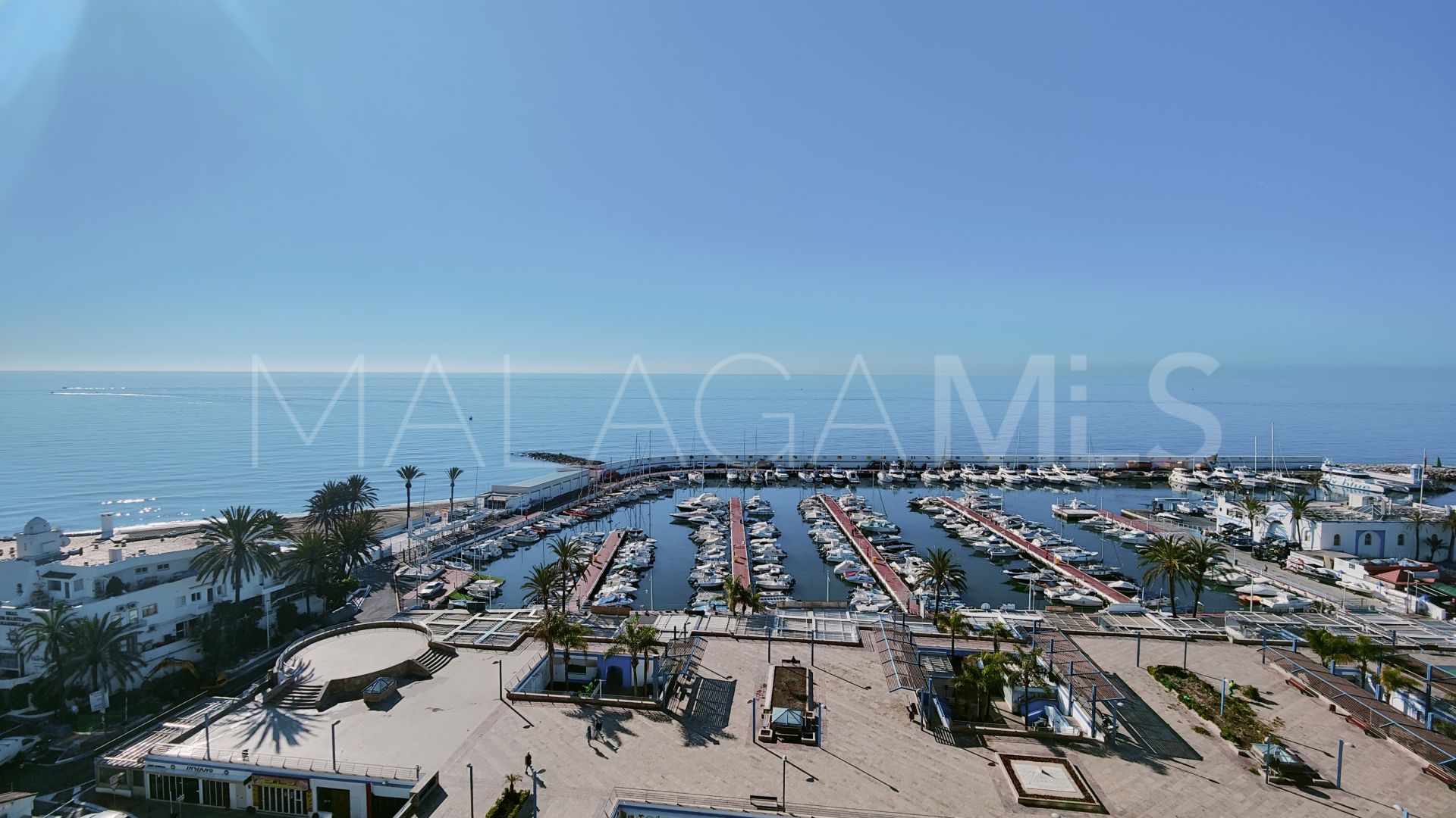 Appartement for sale in Playa Bajadilla - Puertos