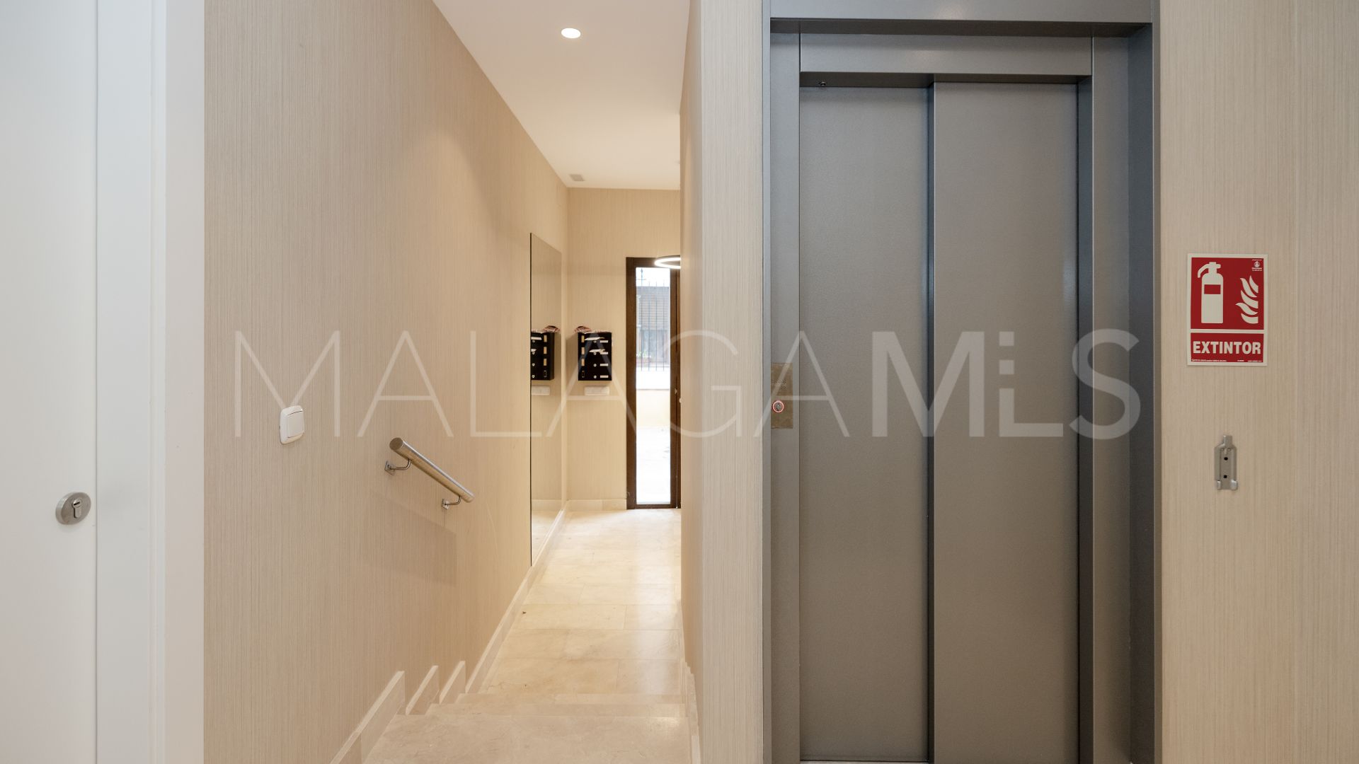 Zweistöckiges penthouse for sale in Casco antiguo