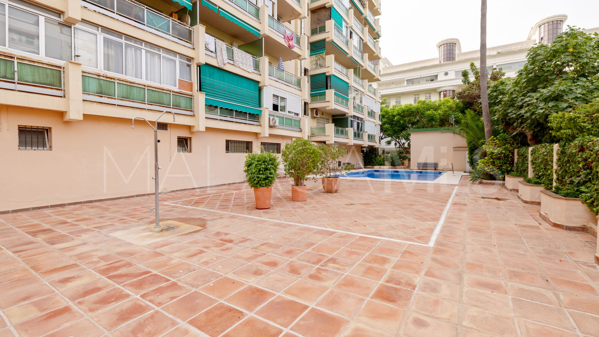 For sale Playa de la Fontanilla studio with 1 bedroom