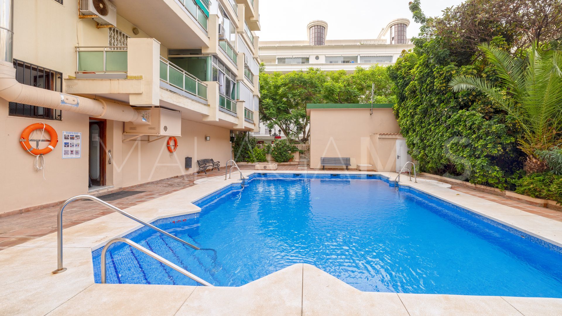 For sale Playa de la Fontanilla studio with 1 bedroom