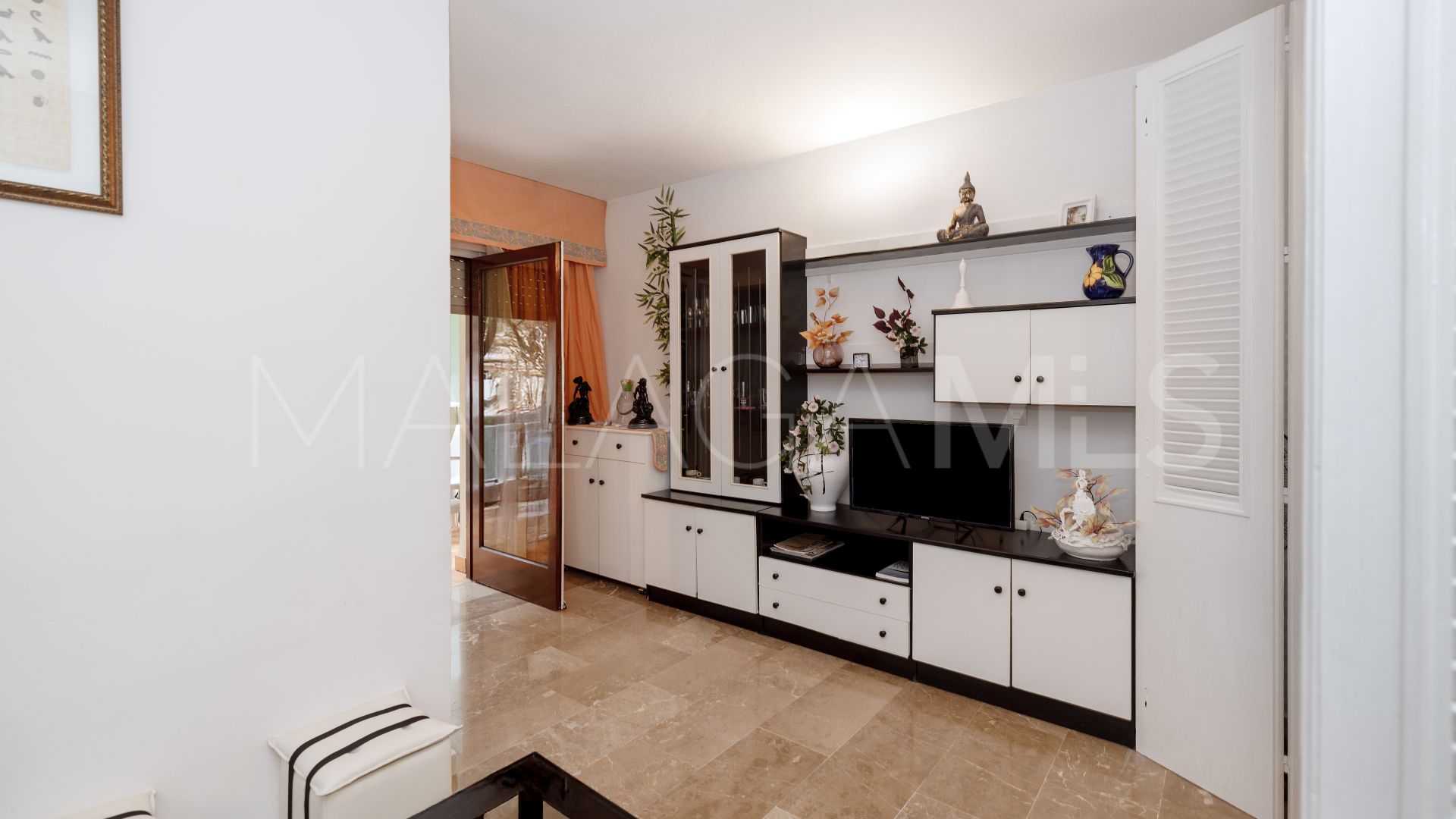 For sale Playa de la Fontanilla studio with 1 bedroom