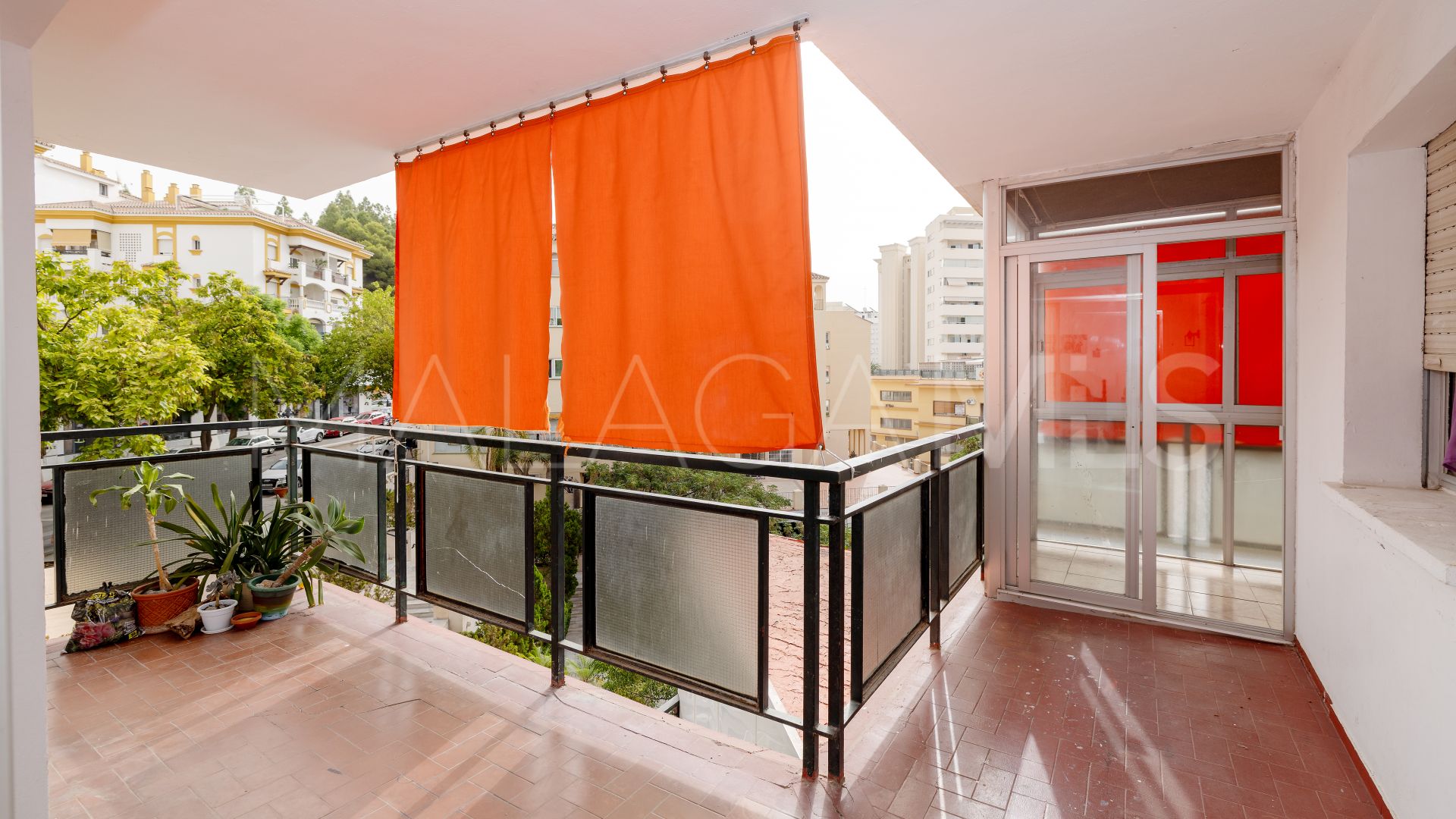 Lägenhet for sale in Marbella City