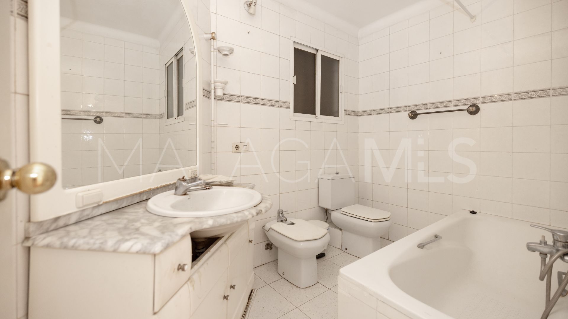 Lägenhet for sale in Marbella City