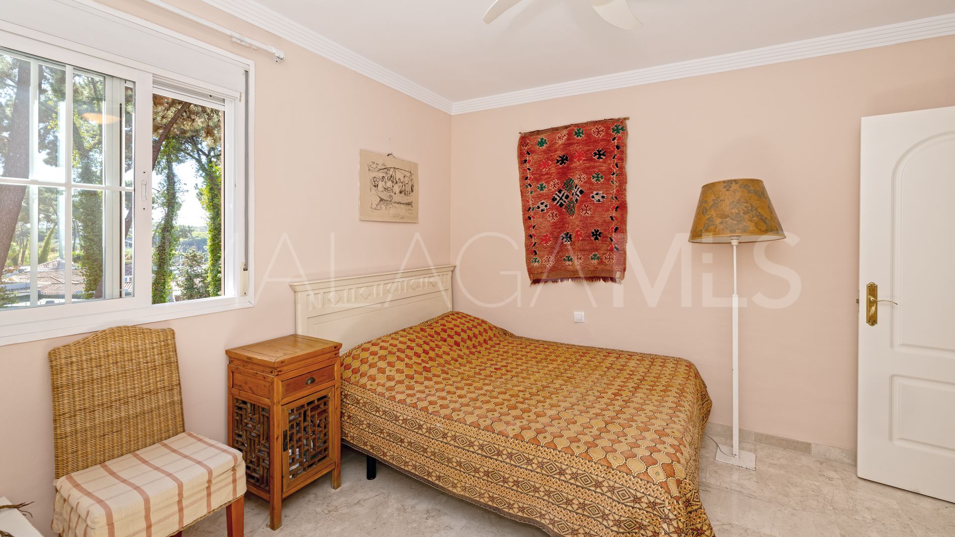 Takvåning for sale in Elviria