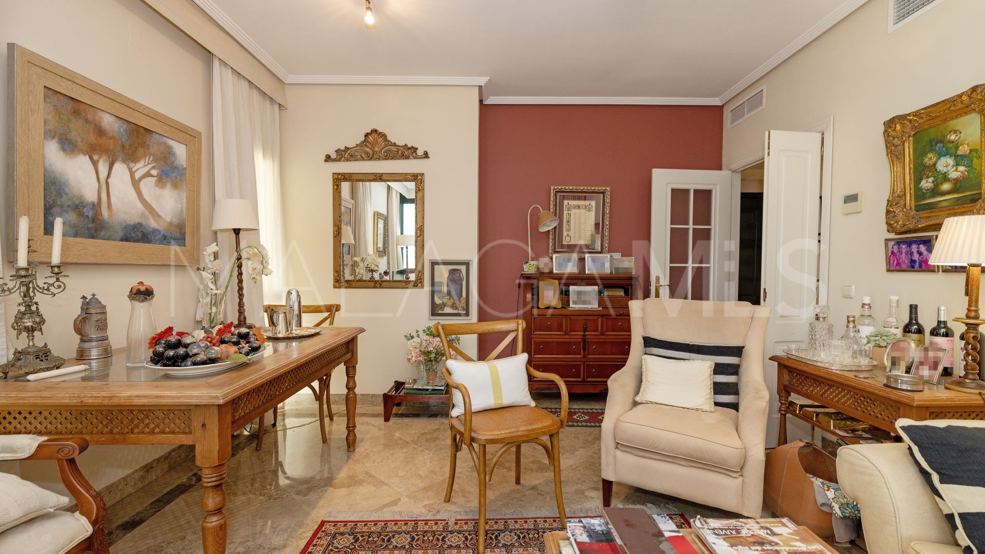 Lägenhet for sale in Marbella City