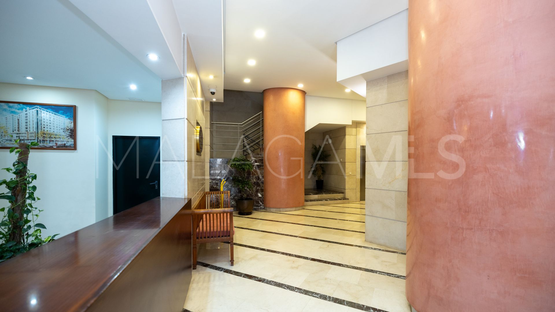 Lägenhet for sale in Marbella City