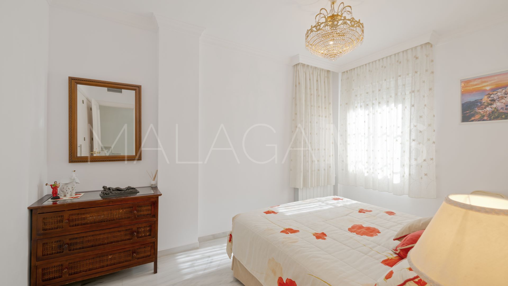Parhus for sale in La Merced