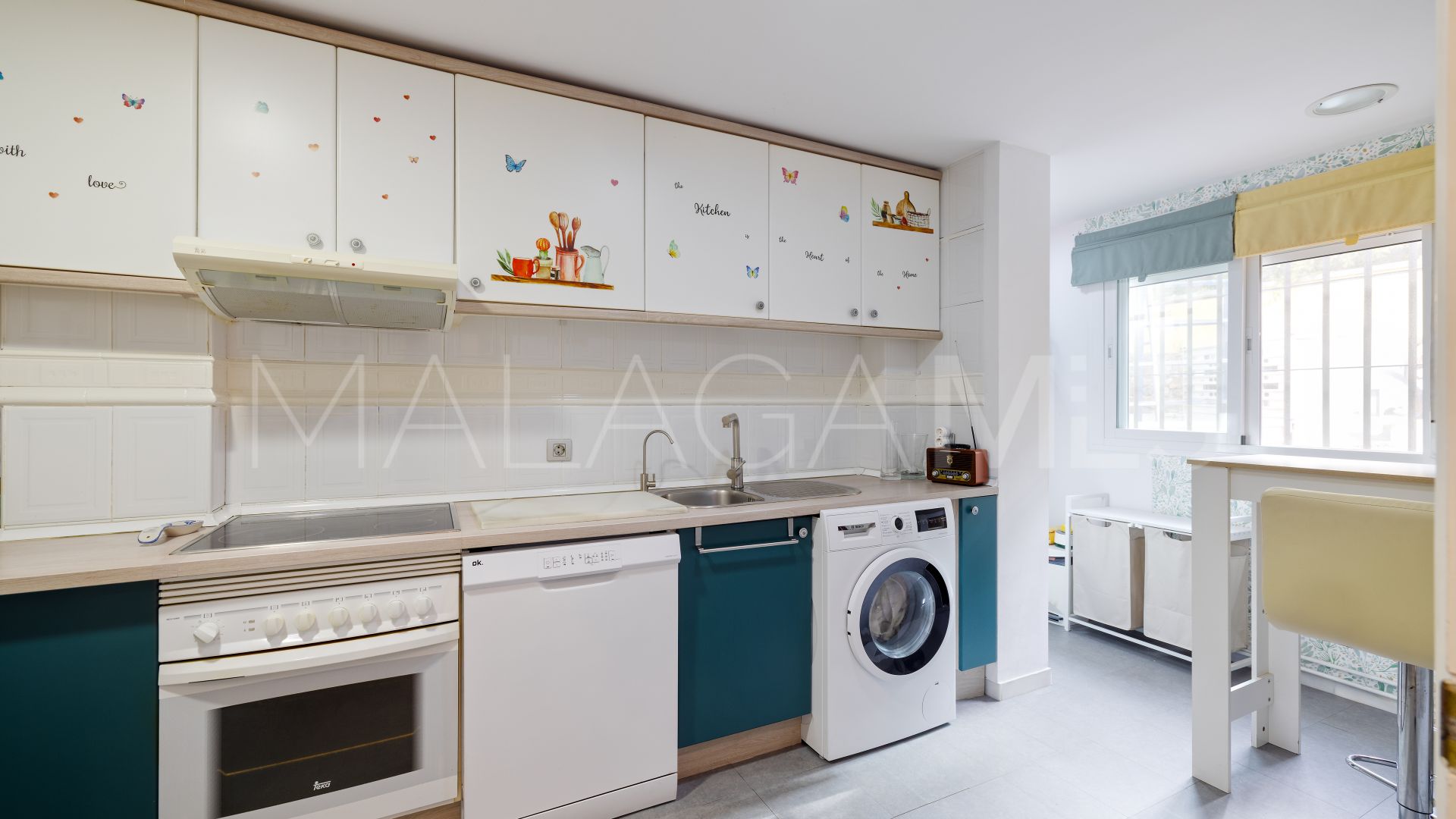 Parhus for sale in La Merced