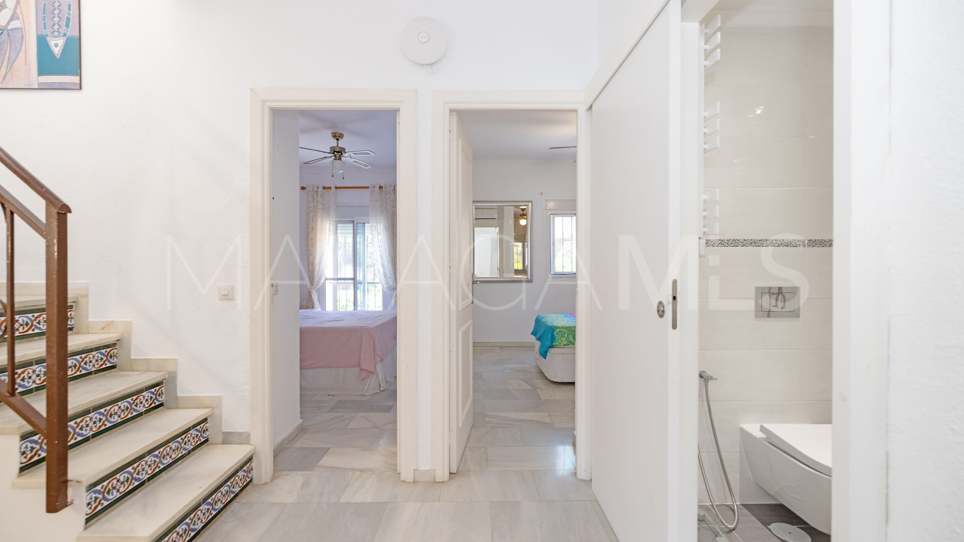 Adosado a la venta in Las Chapas with 4 bedrooms