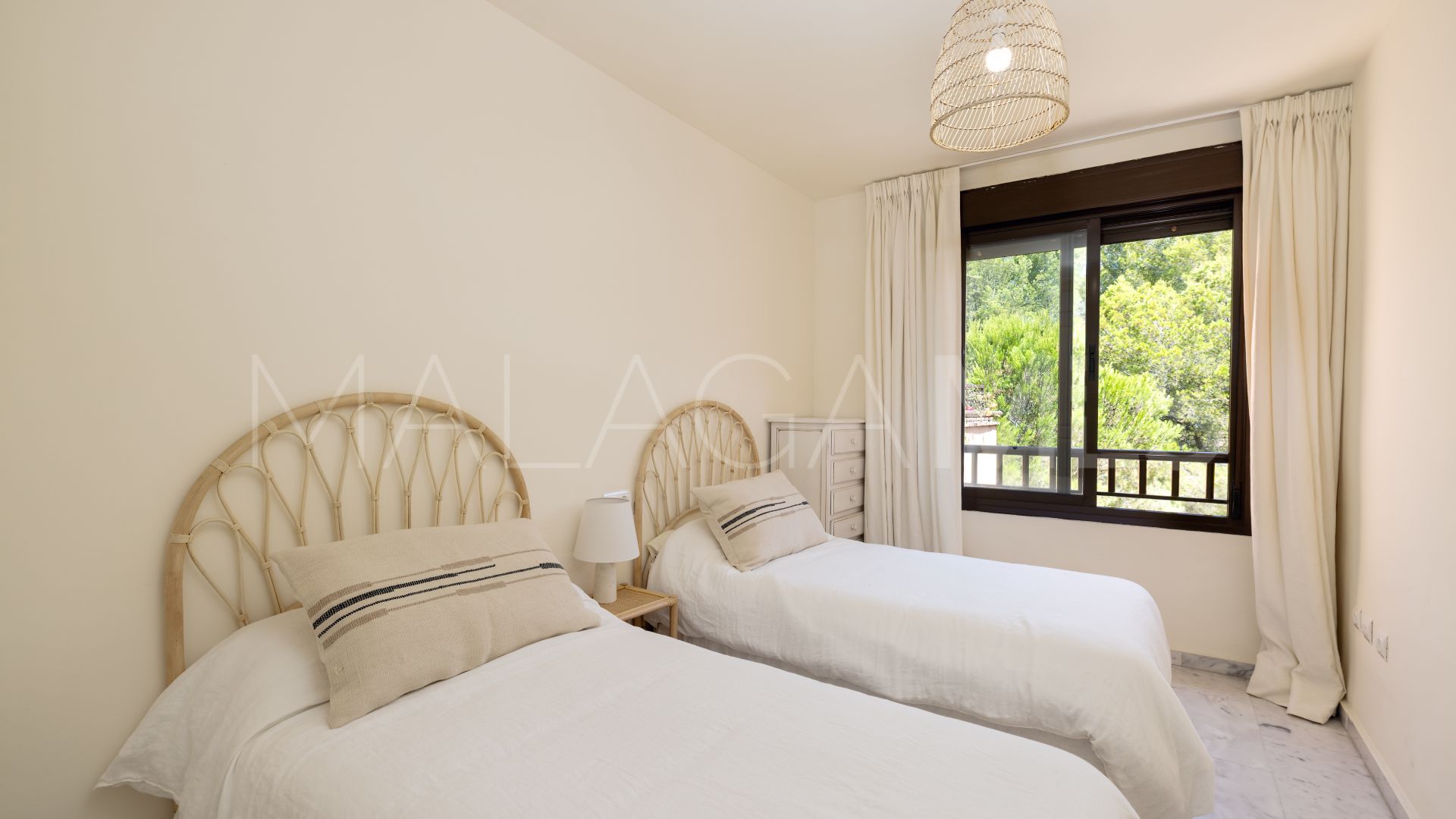 Zweistöckiges penthouse for sale in Costa Nagüeles III