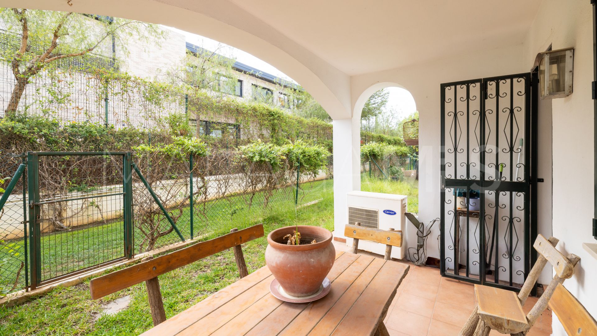 Buy Los Pinos de Nagüeles 3 bedrooms apartment