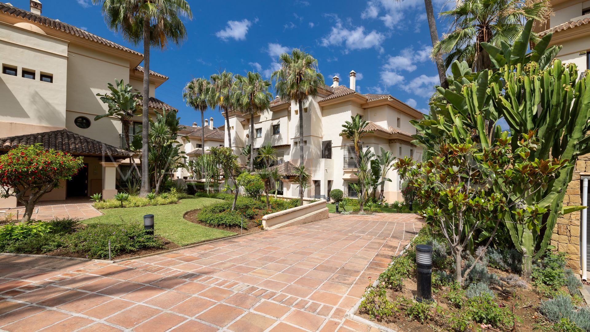 For sale apartment in Rio Real Golf with 2 bedrooms