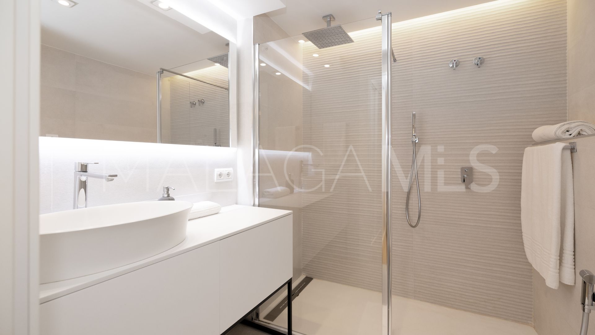 Wohnung for sale in Elviria Playa