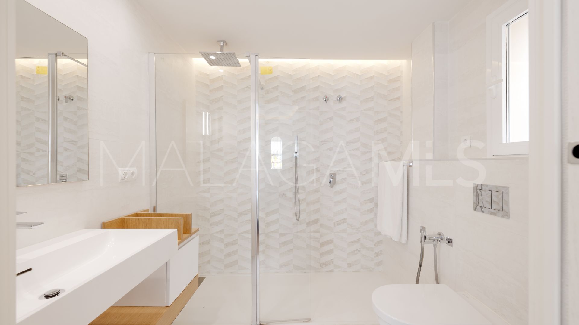Wohnung for sale in Elviria Playa