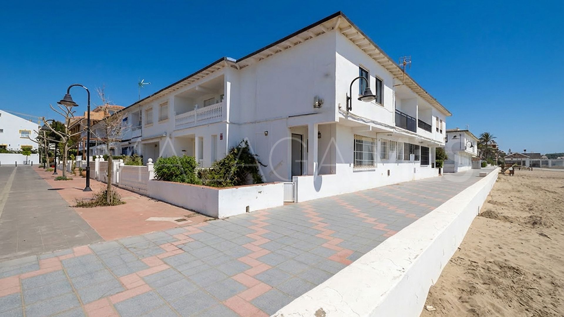 For sale semi detached house in Butiplaya with 4 bedrooms
