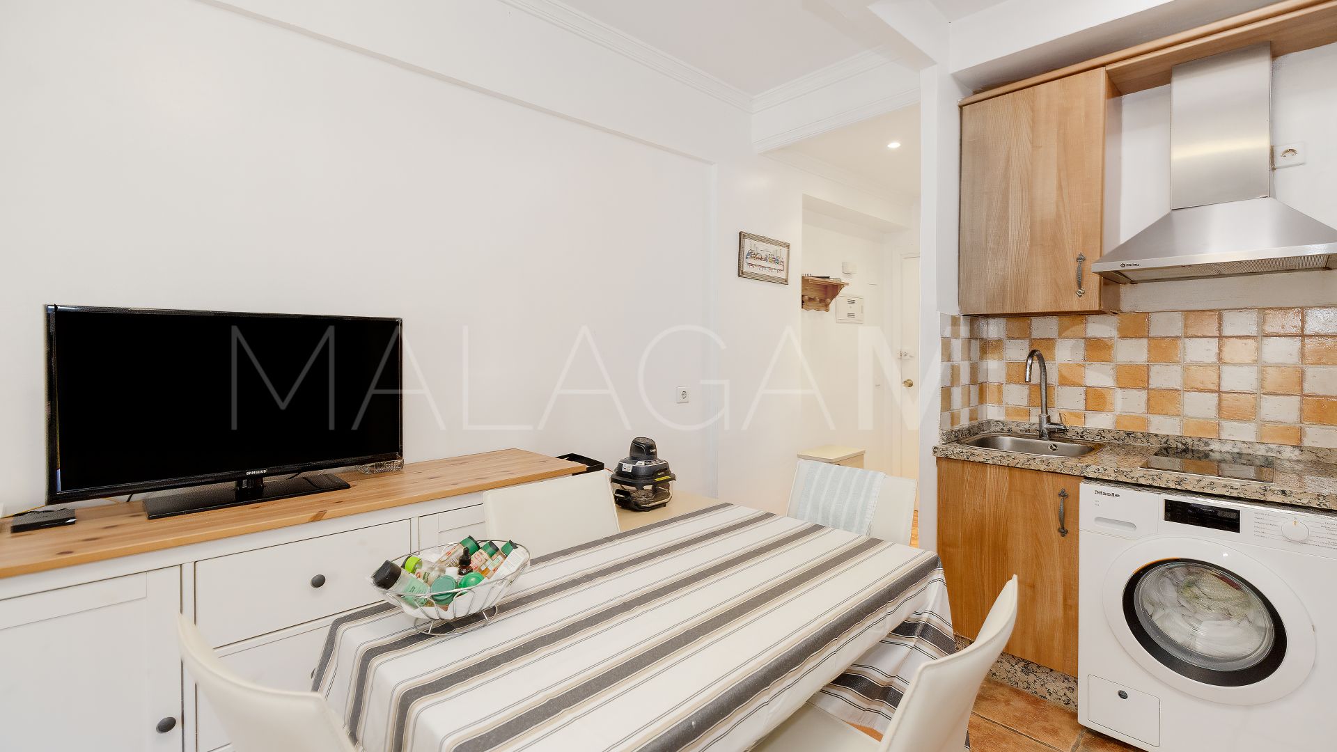 For sale apartment in Playa Bajadilla - Puertos