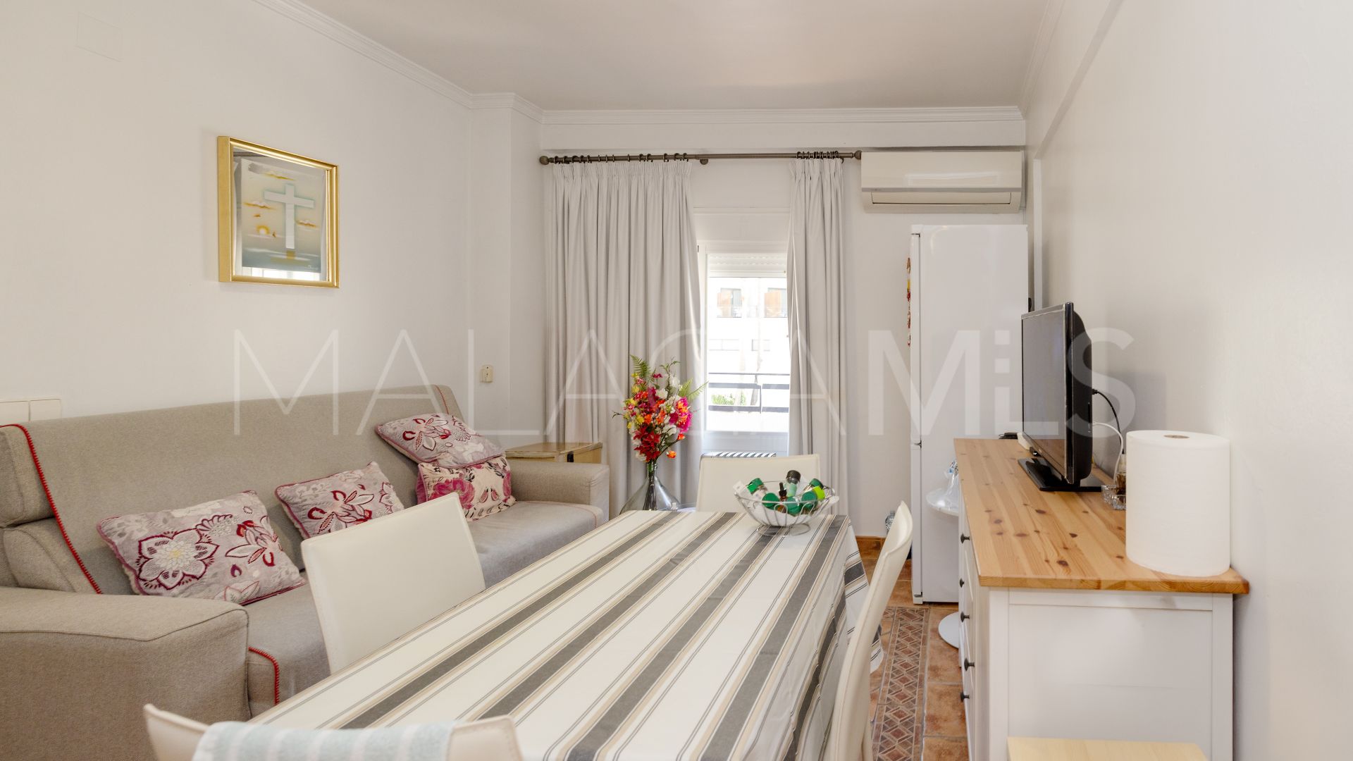 For sale apartment in Playa Bajadilla - Puertos