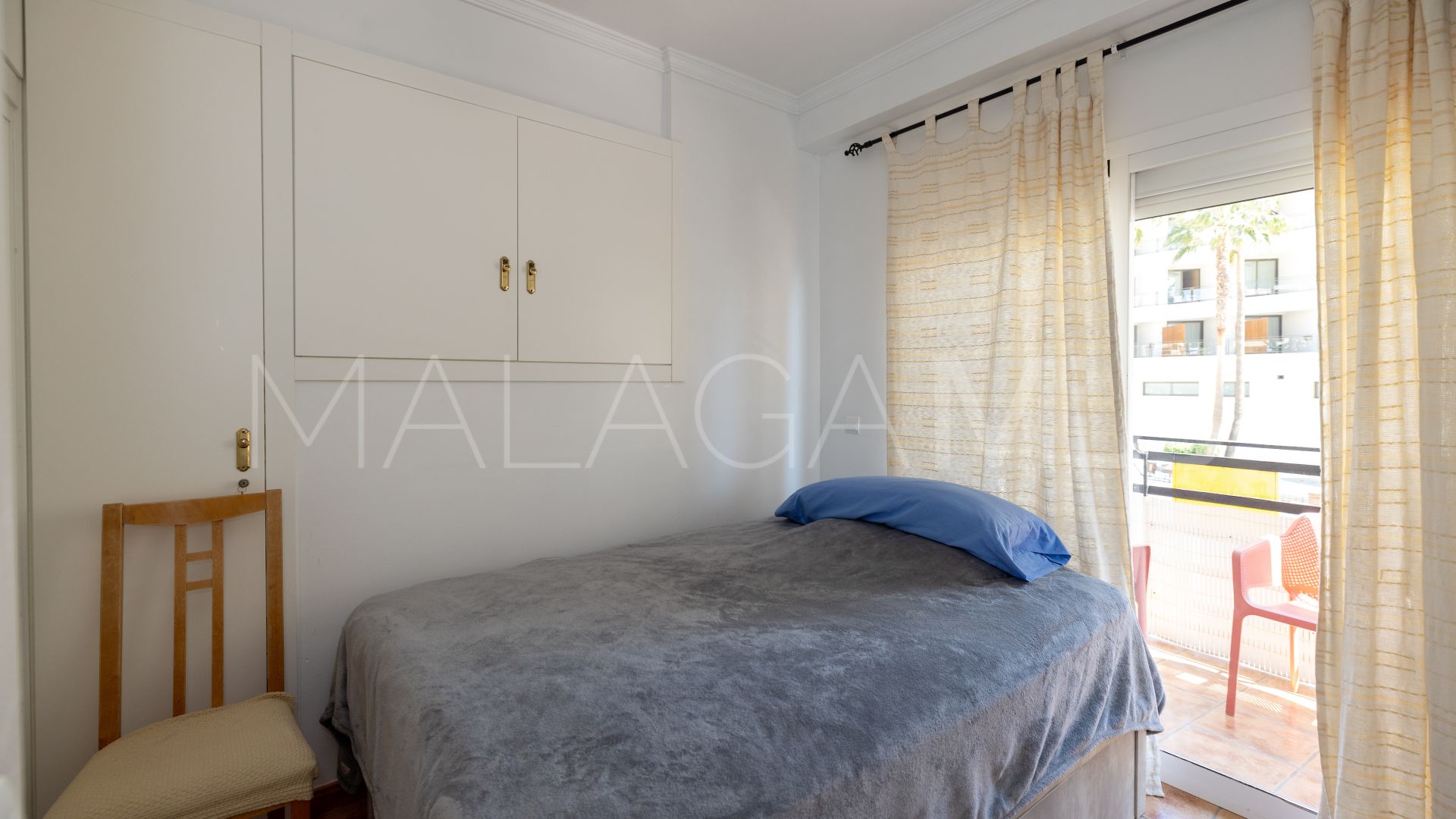 For sale apartment in Playa Bajadilla - Puertos