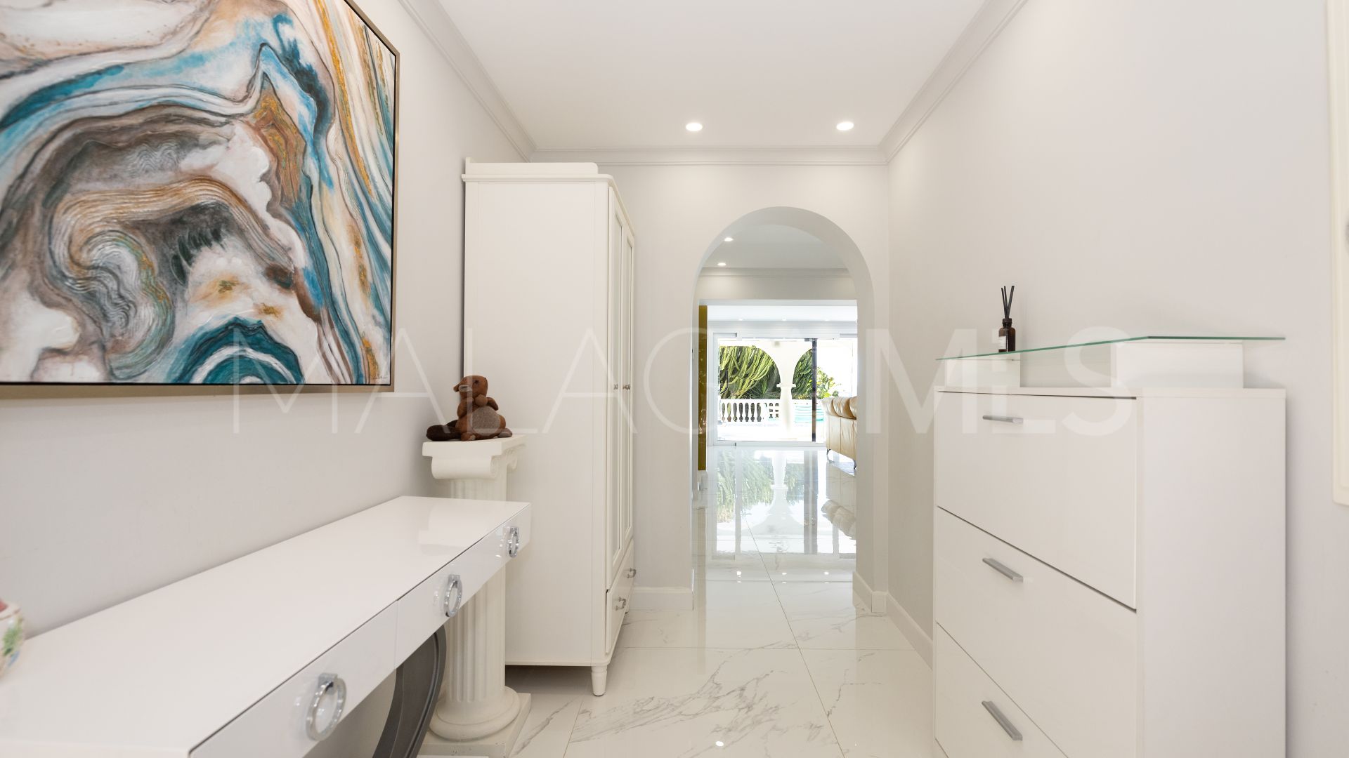 Rio Real, villa de 7 bedrooms for sale