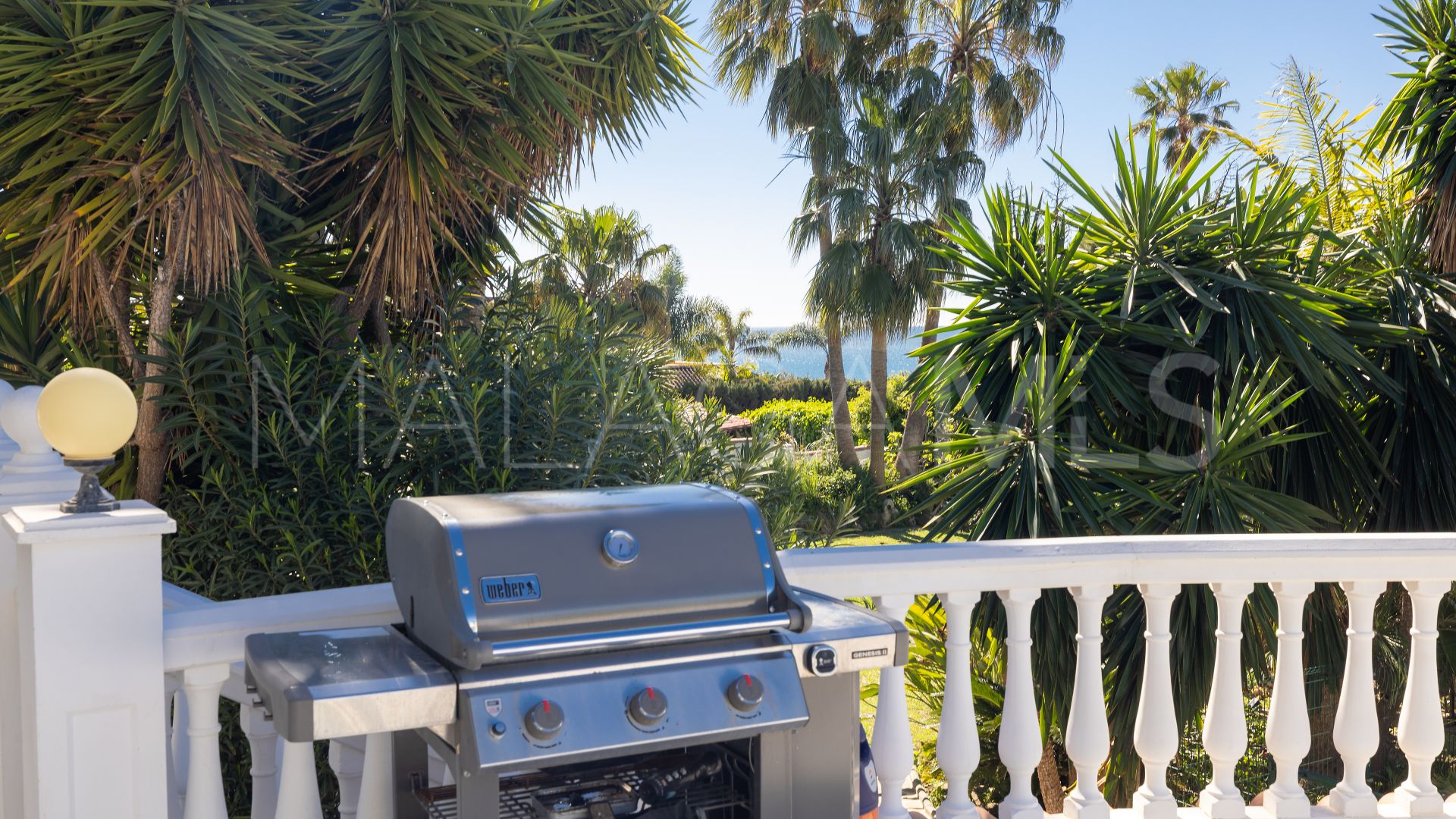 Rio Real, villa de 7 bedrooms for sale