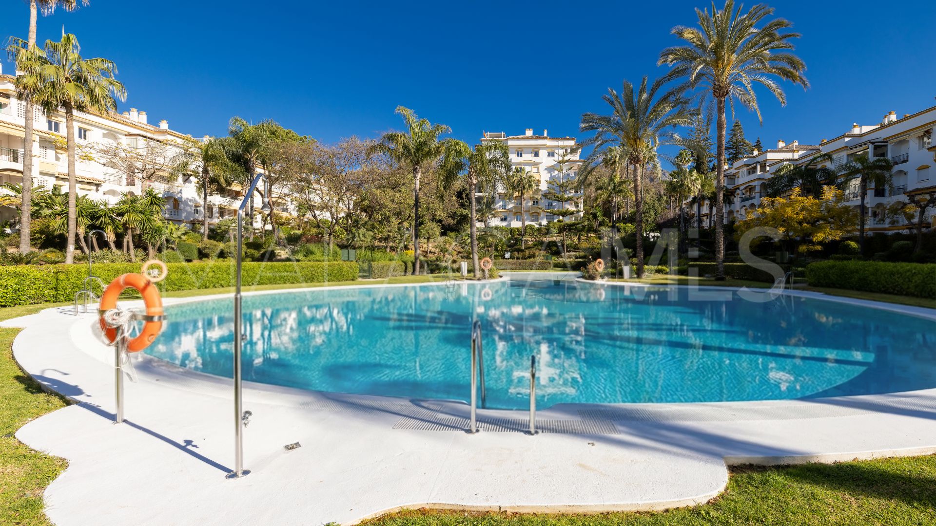 4 bedrooms duplex penthouse for sale in Hacienda Nagüeles I