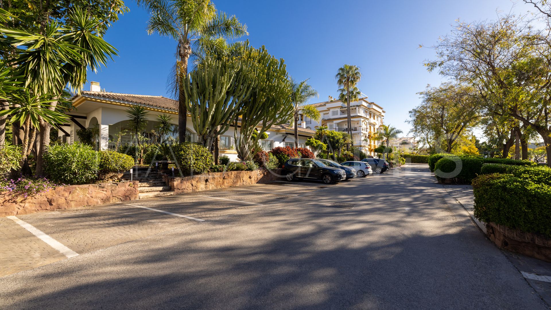 4 bedrooms duplex penthouse for sale in Hacienda Nagüeles I