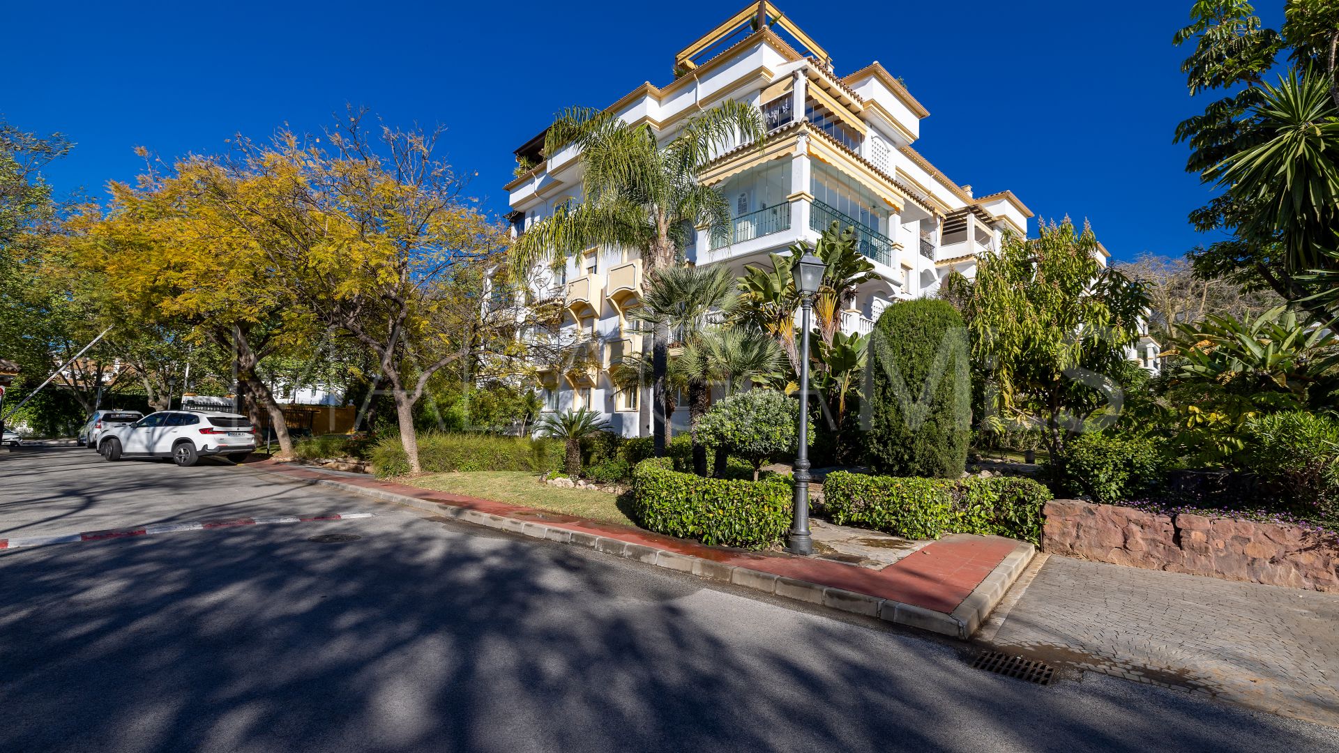 4 bedrooms duplex penthouse for sale in Hacienda Nagüeles I