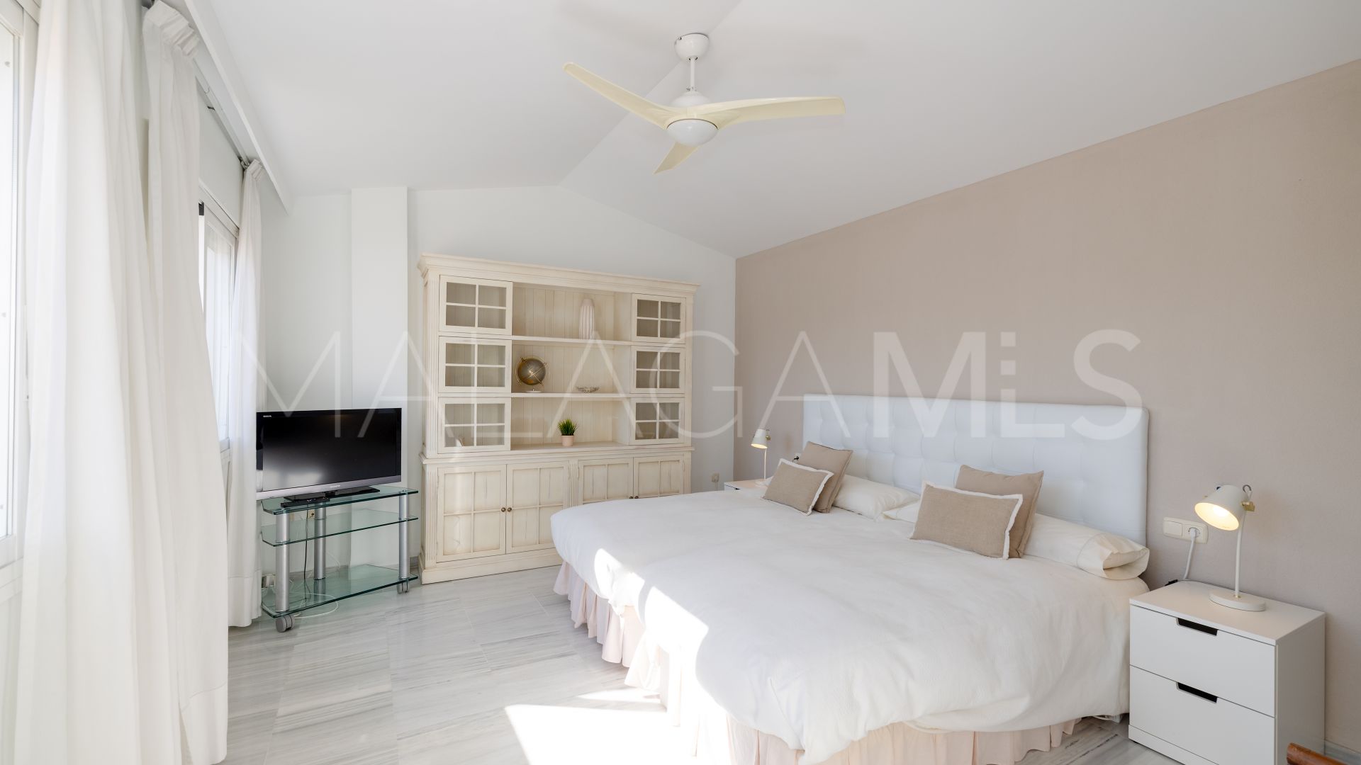 4 bedrooms duplex penthouse for sale in Hacienda Nagüeles I