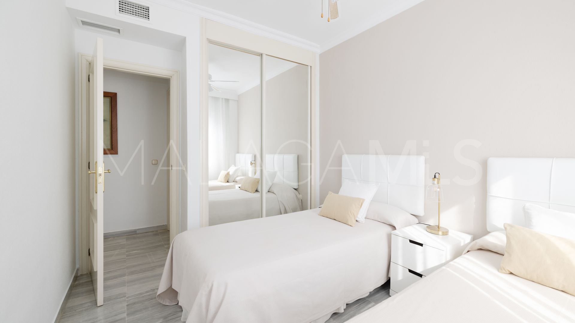 4 bedrooms duplex penthouse for sale in Hacienda Nagüeles I