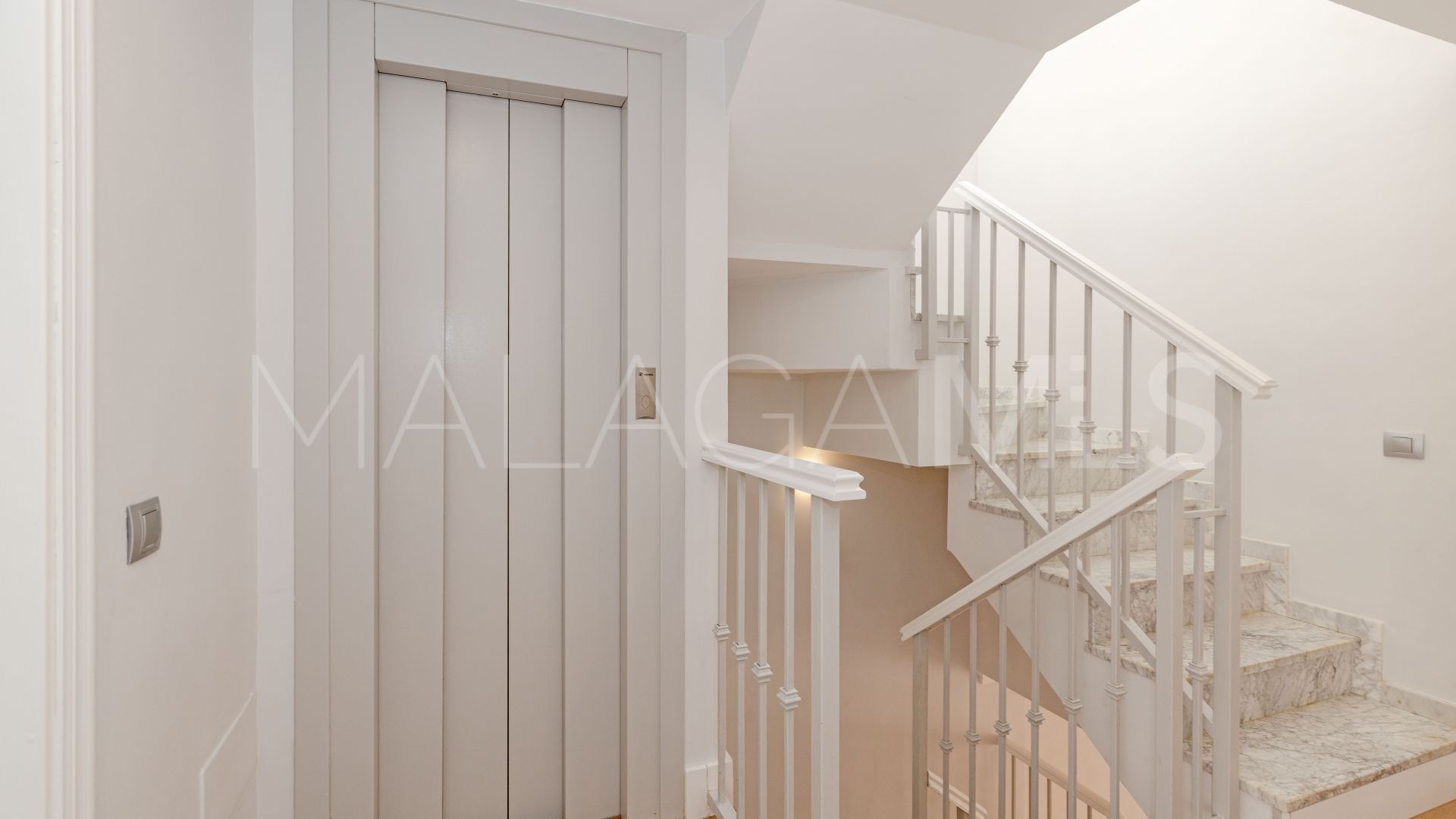 Doppelhaushälfte for sale in Valdeolletas