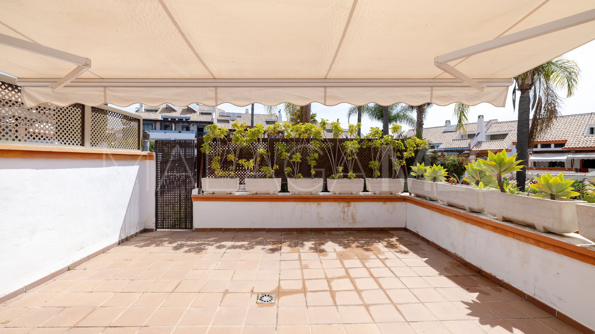 Doppelhaushälfte for sale in Valdeolletas