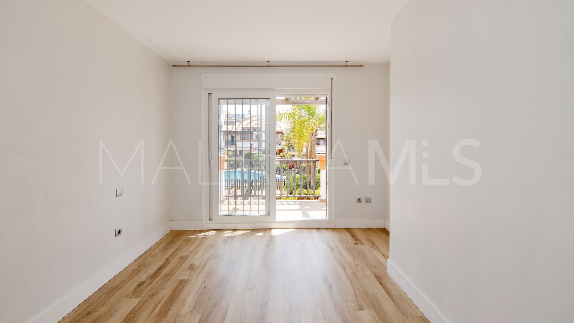 Doppelhaushälfte for sale in Valdeolletas