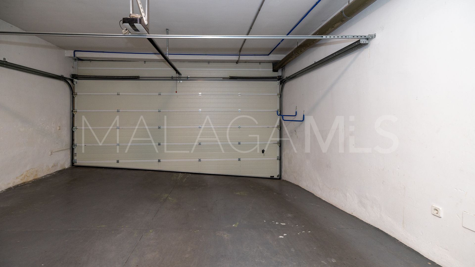 Doppelhaushälfte for sale in Valdeolletas