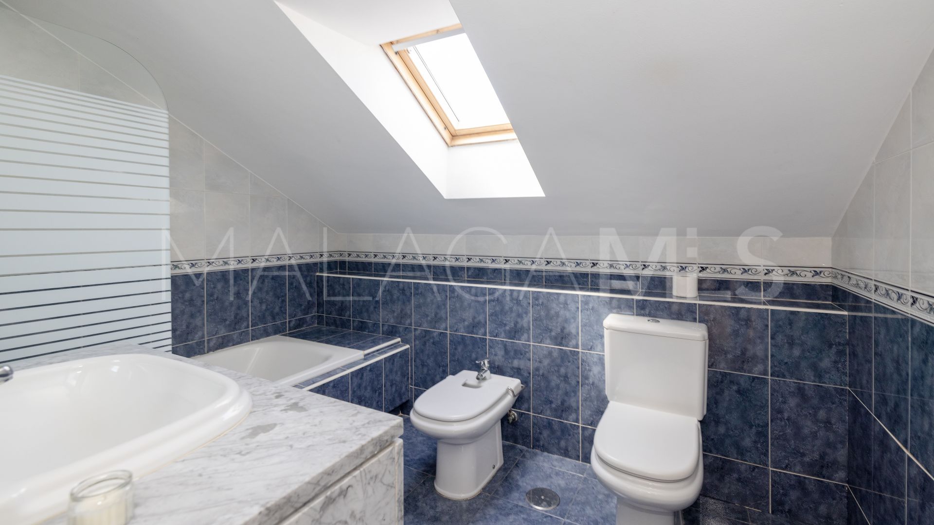 Doppelhaushälfte for sale in Valdeolletas