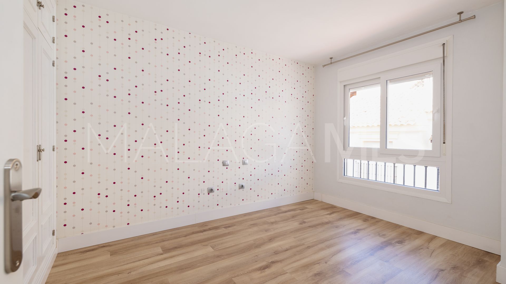 Doppelhaushälfte for sale in Valdeolletas