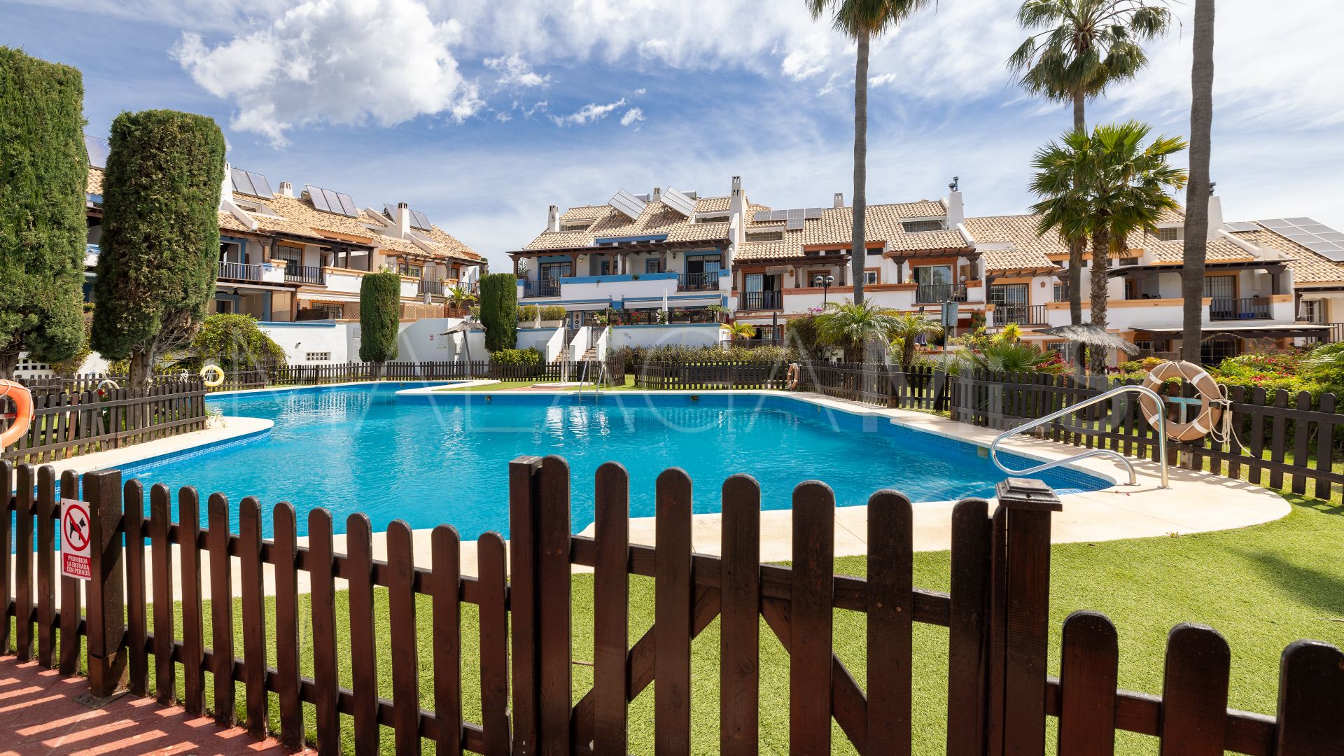 Doppelhaushälfte for sale in Valdeolletas