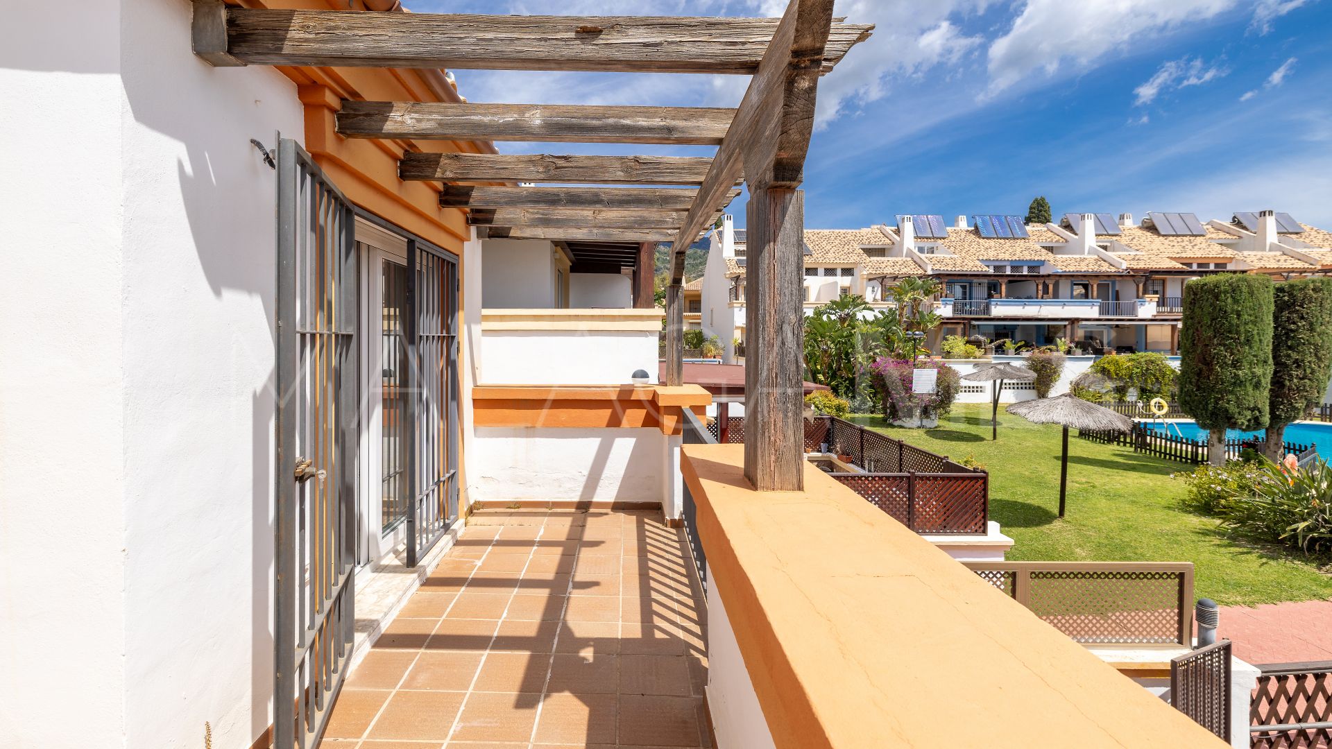 Doppelhaushälfte for sale in Valdeolletas