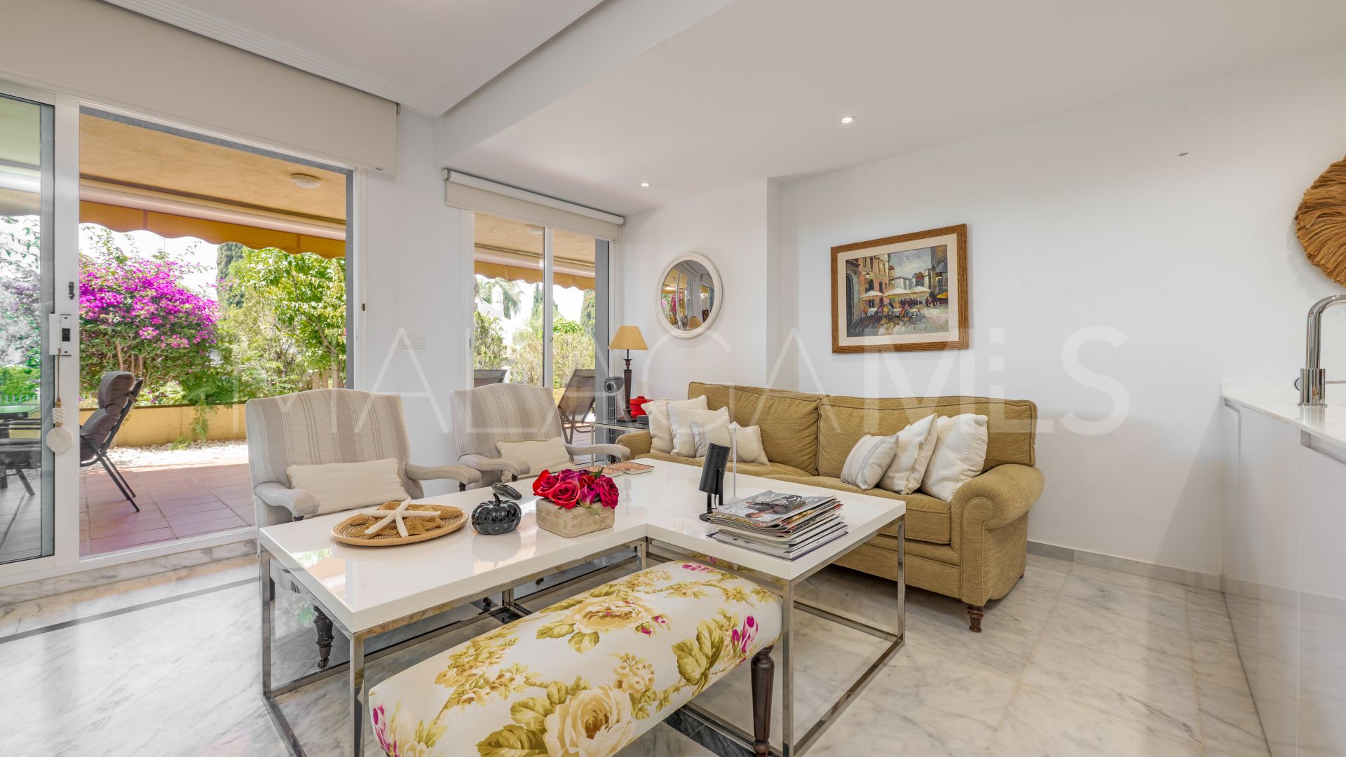 Lägenhet for sale in Bahia de Marbella