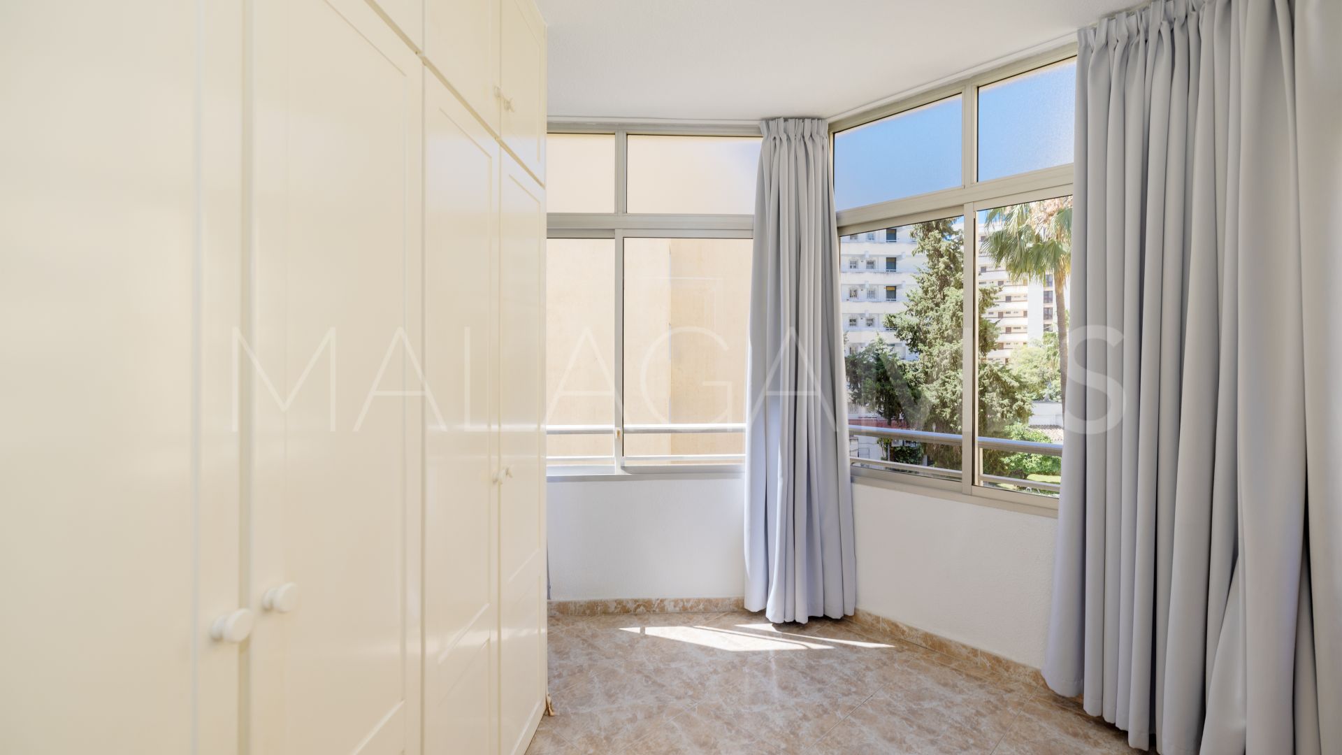 3 bedrooms apartment in Marbella Centro for sale