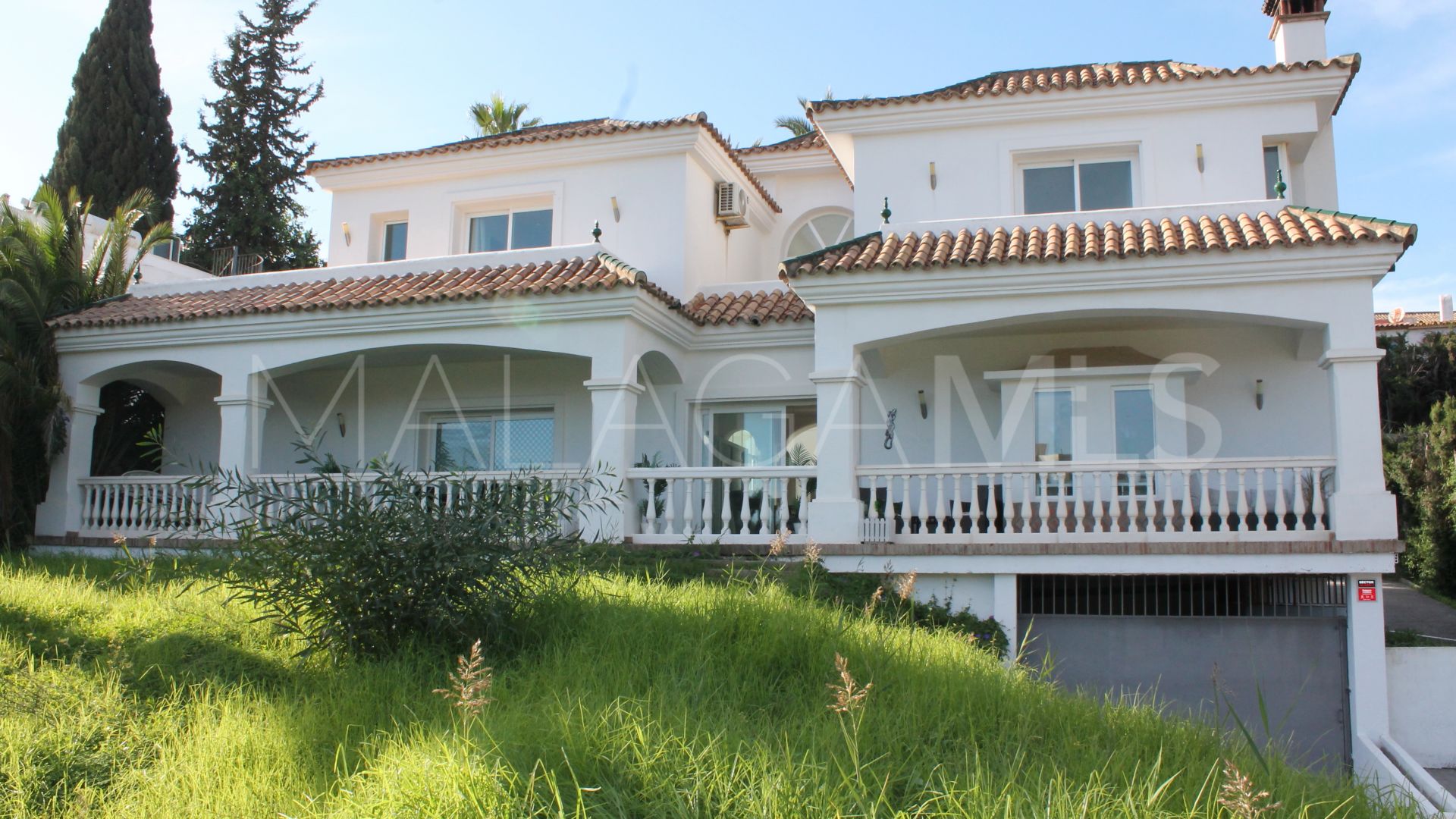 Nueva Andalucia, villa with 5 bedrooms for sale