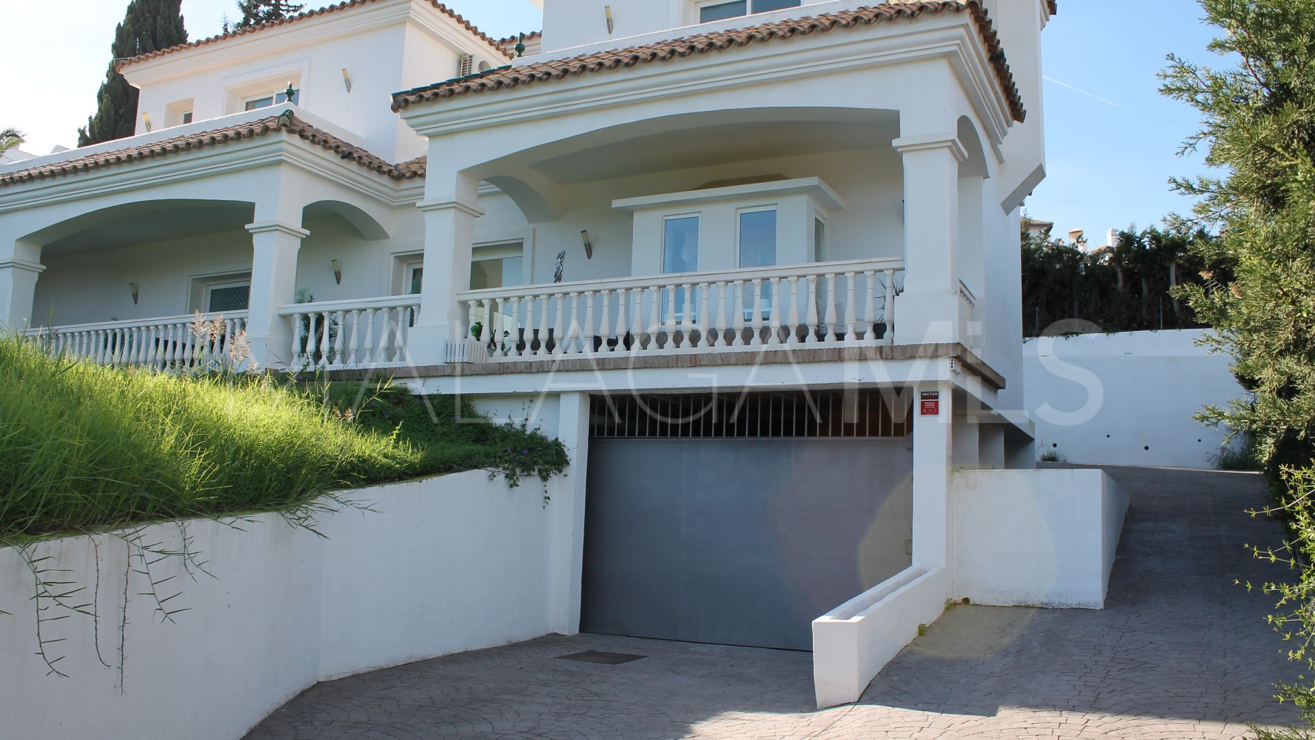 Nueva Andalucia, villa with 5 bedrooms for sale